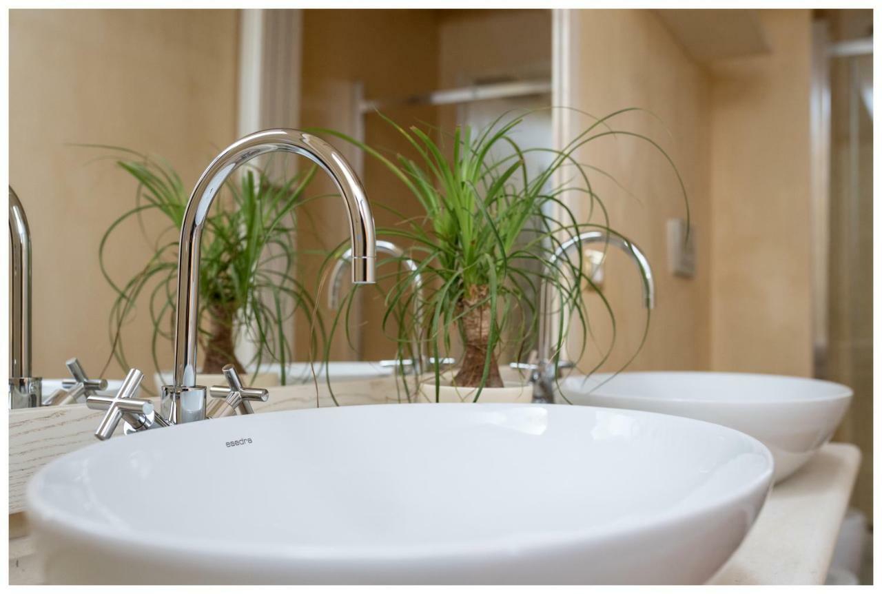 Boutique - Lodge & Suites Crotone Eksteriør billede
