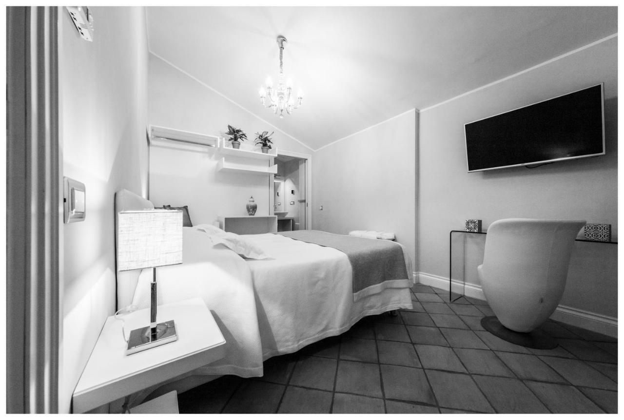 Boutique - Lodge & Suites Crotone Eksteriør billede