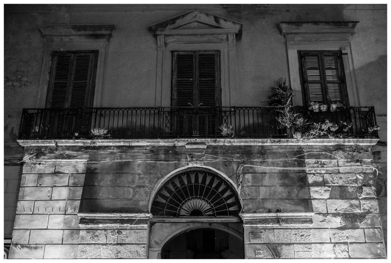 Boutique - Lodge & Suites Crotone Eksteriør billede