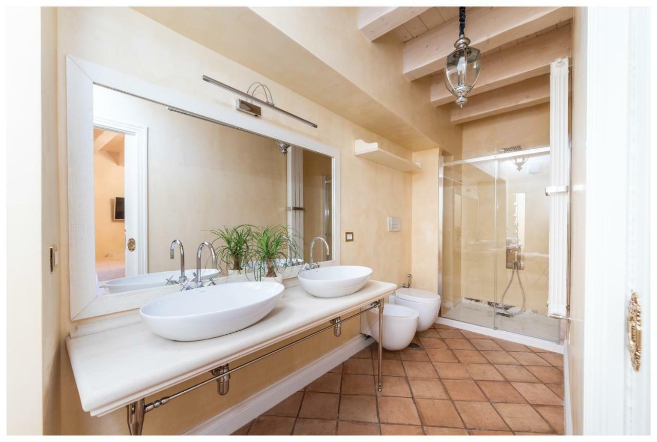 Boutique - Lodge & Suites Crotone Eksteriør billede